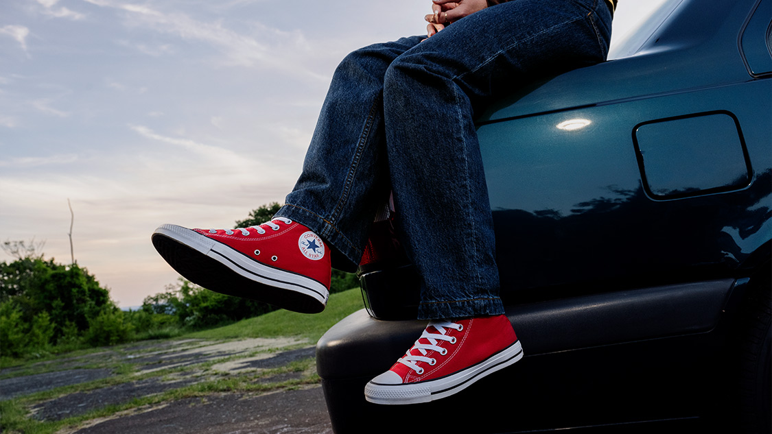 Converse mağazalarından ve online mağaza www.converse.com.tr’den tek seferde yapılacak peşin veya taksitli 3.500 TL ve üzeri alışverişe 400 TL Worldpuan kazanma fırsatını kaçırmayın!